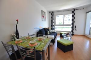 298521 1H - TIPO A - 111 PORTOMAR Appartement  Roses