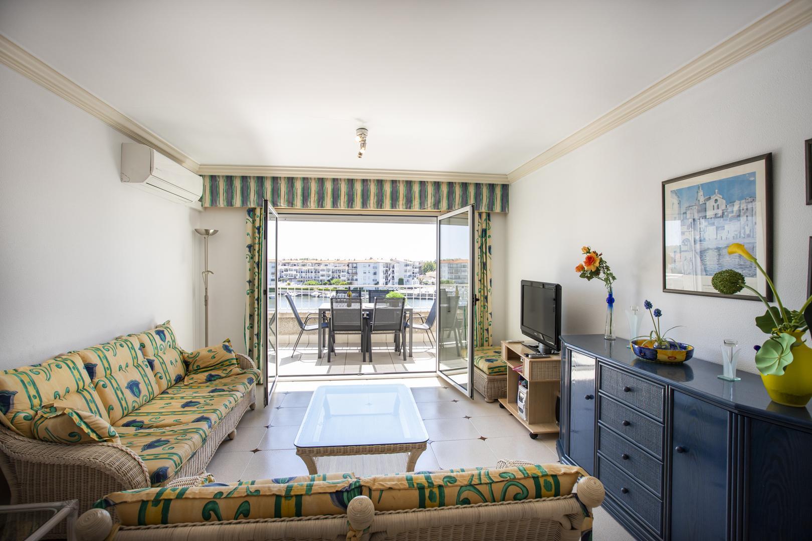 1005 Apartamento con 2 dormitorios y vista al lago Apartment Lago San Maurici Empuriabrava