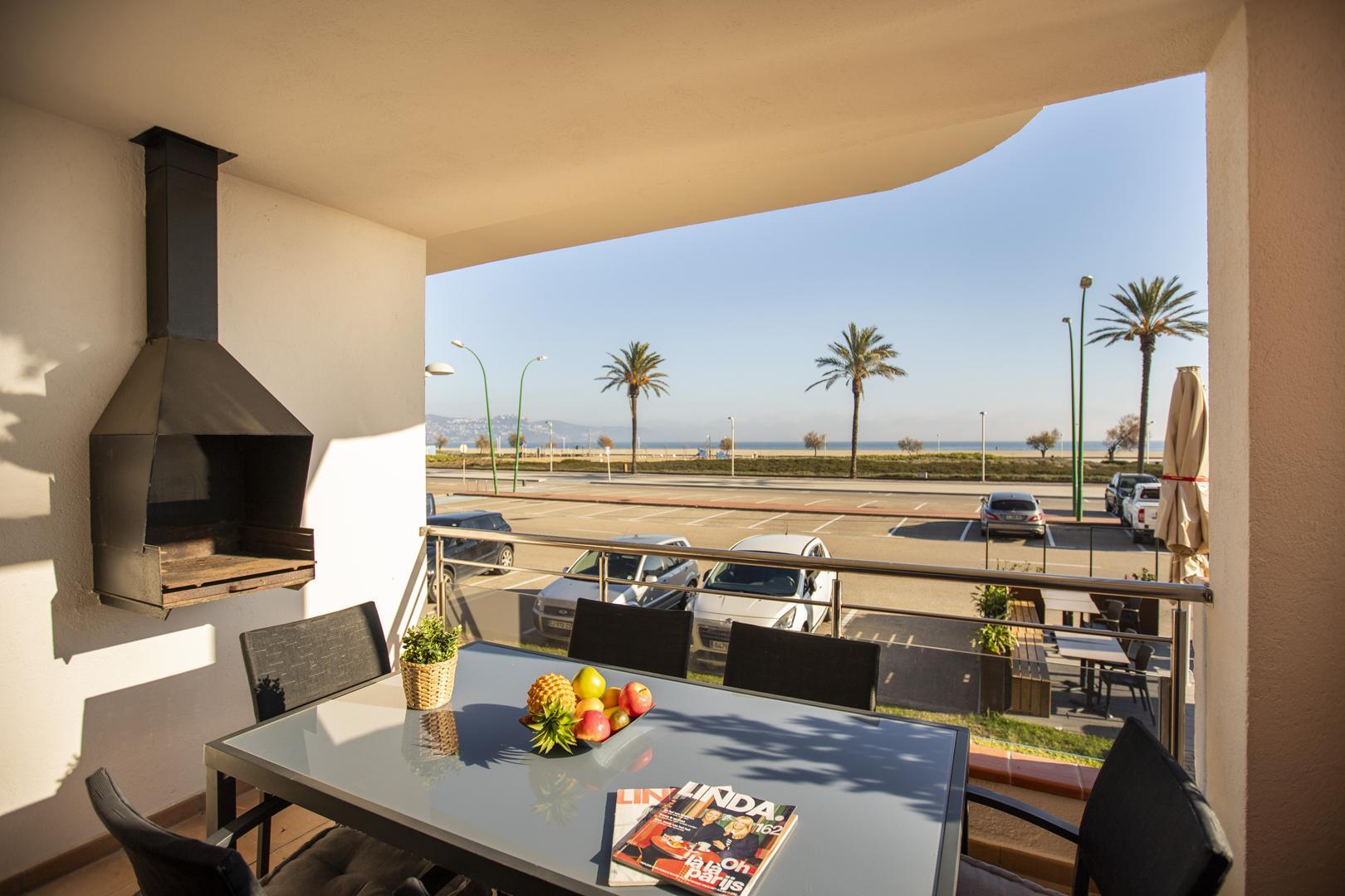 087 Apartamento de dos dormitorios vistas al mar Piso Gran Reserva Blaucel B Castelló d'Empúries